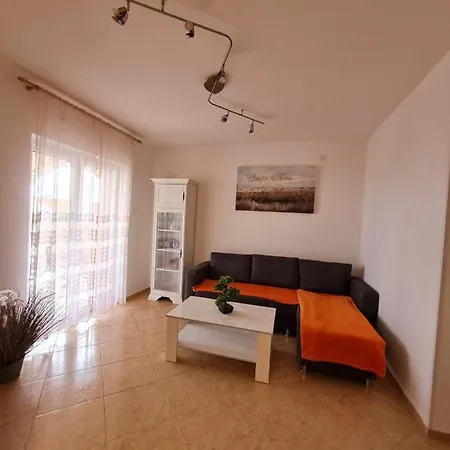 Apartment Joki
